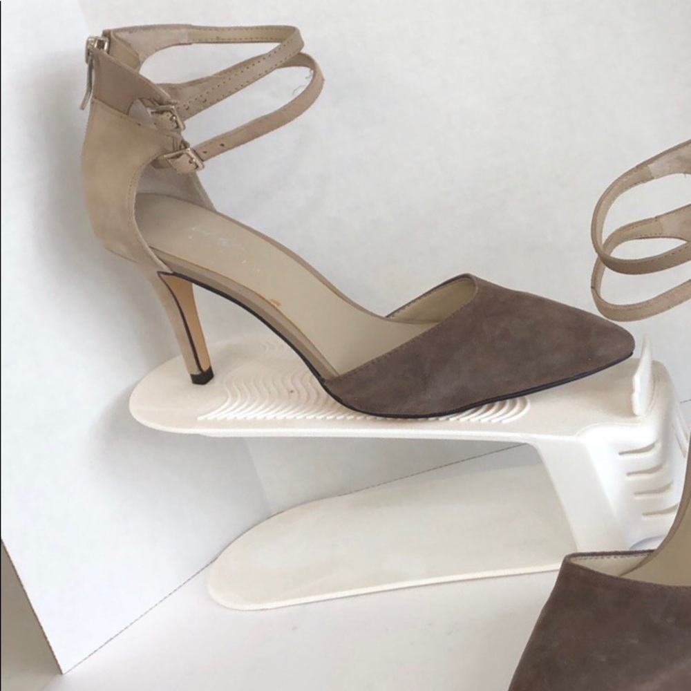 Lord and Taylor Suede heels